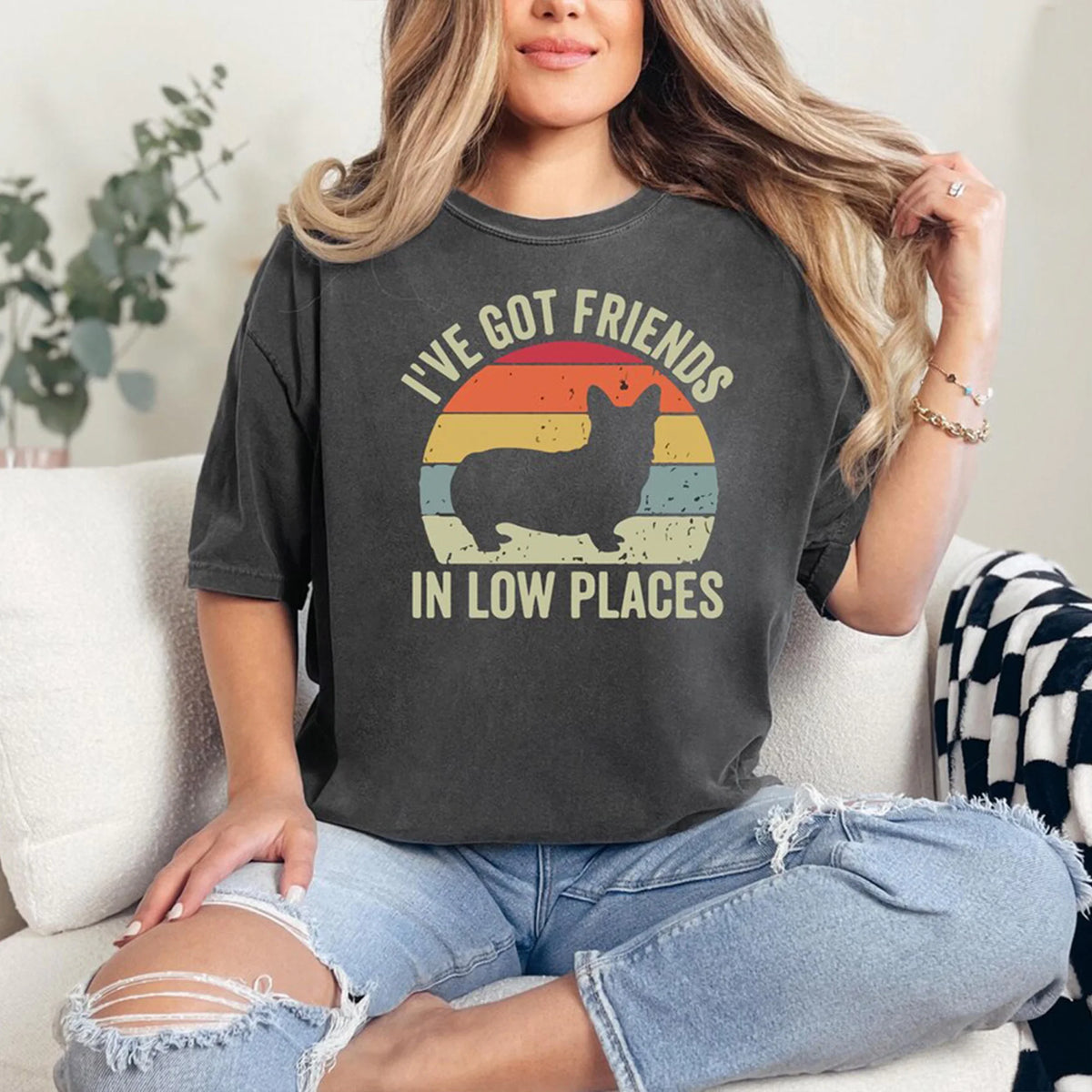 Corgi Shirt, Funny Gift for Corgi Lover, Dog Mom Shirt, Corgi Owner Gift, Corgi T-shirt,I've Got Friends In Low Places Shirt