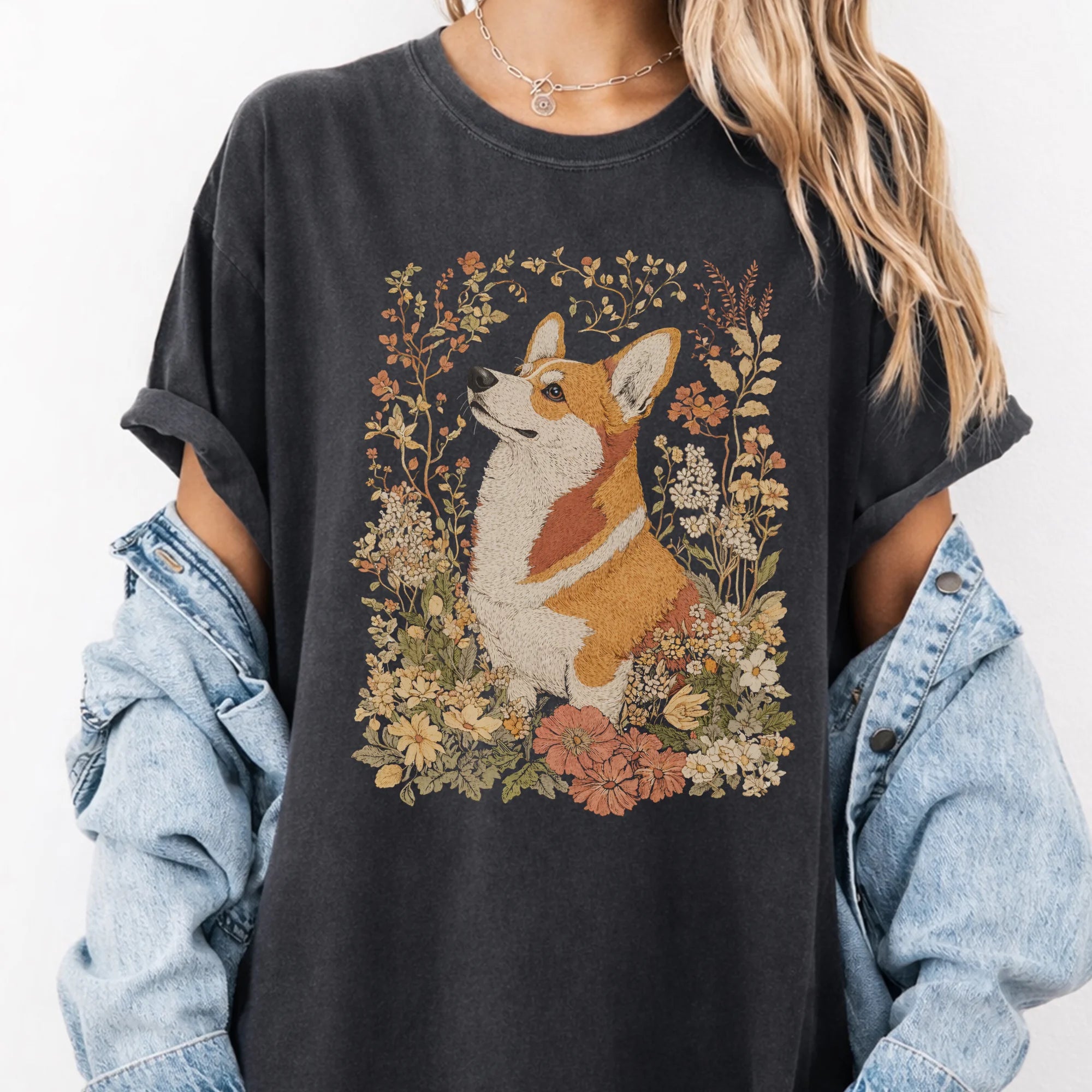 Vintage Medieval Corgi t-Shirt Retro Dog Mom Gift Lover Tee
