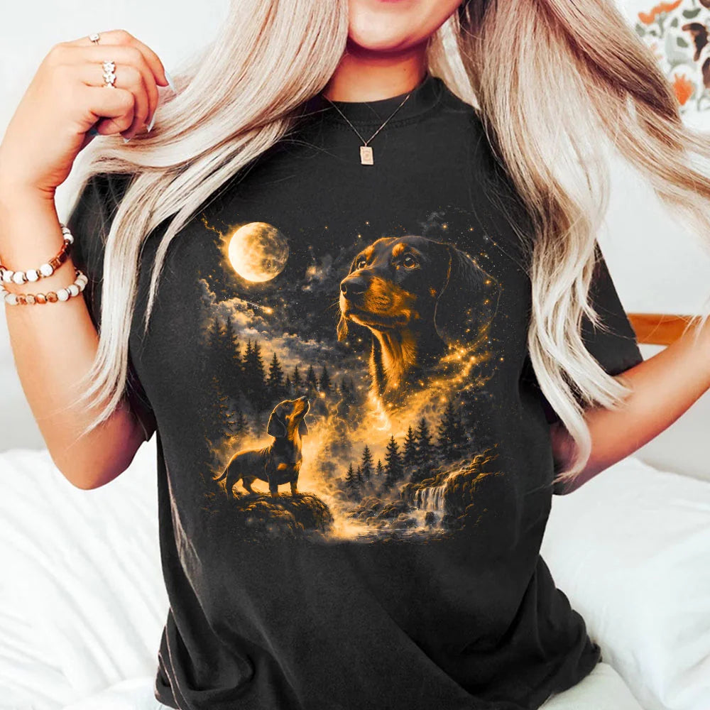 Comfort Colors Dachshund Howling Moon T-Shirt Vintage Retro Animal Tee