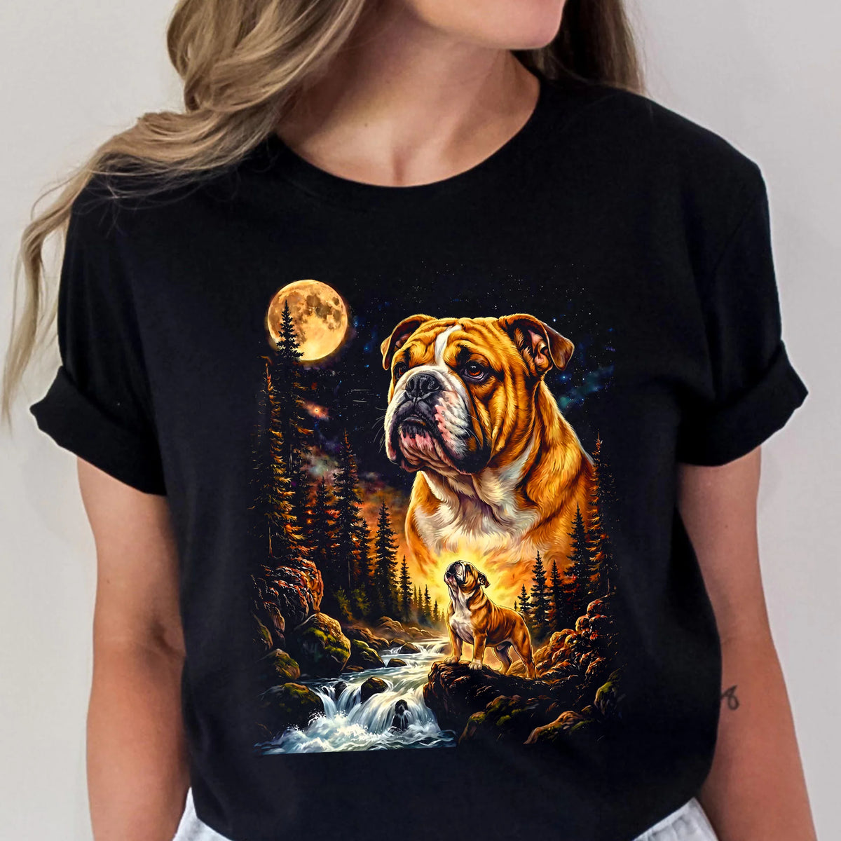 English Bulldog Howling Moon T-Shirt Retro Vintage Bully Dog Tee