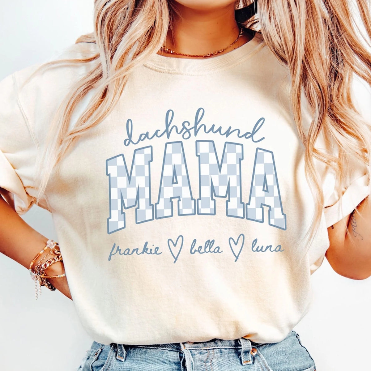 Custom Dachshund Mom Shirt, Personalized Wiener Dog Mama Tee Gift