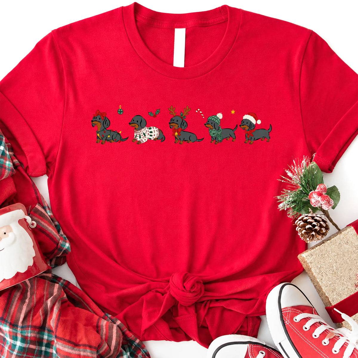 Christmas Red Green Dachshund T-Shirt, Festive Wiener Dog Holiday Tee